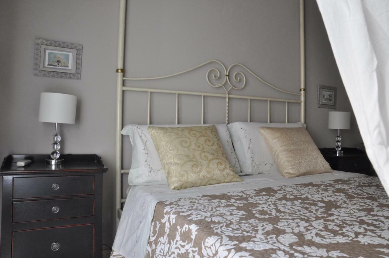 New Romantic Suite Cagliari Exterior photo