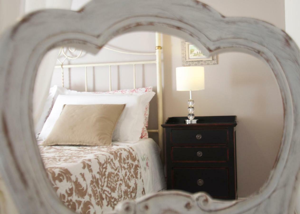 New Romantic Suite Cagliari Exterior photo