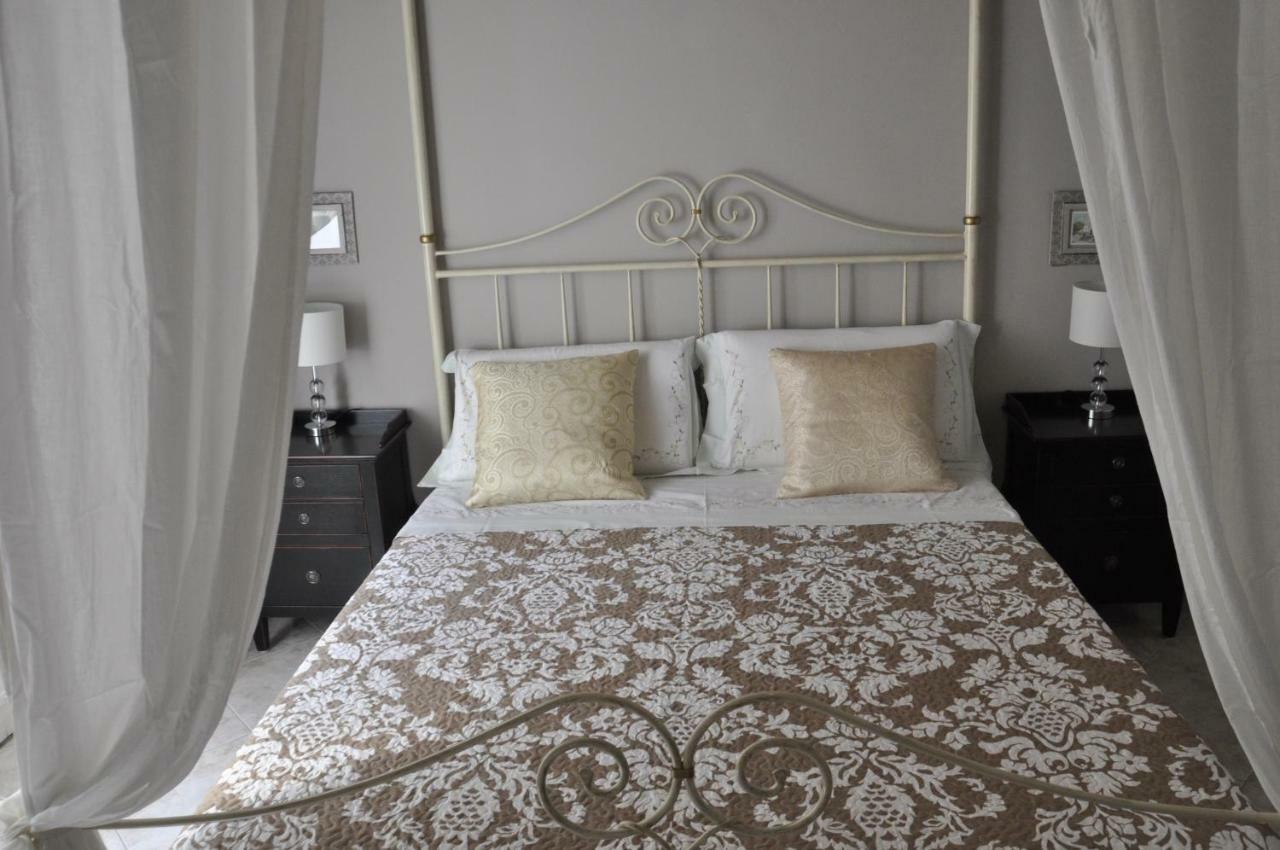 New Romantic Suite Cagliari Exterior photo